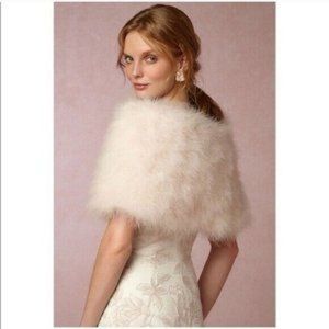 BHLDN Annabelle Rose Fur Blush Marabou Feather Capelet Cape Wedding Topper M L